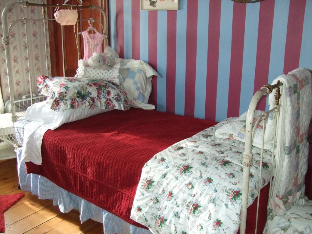 Enchanted Nights Bed & Bath Kittery Ruang foto