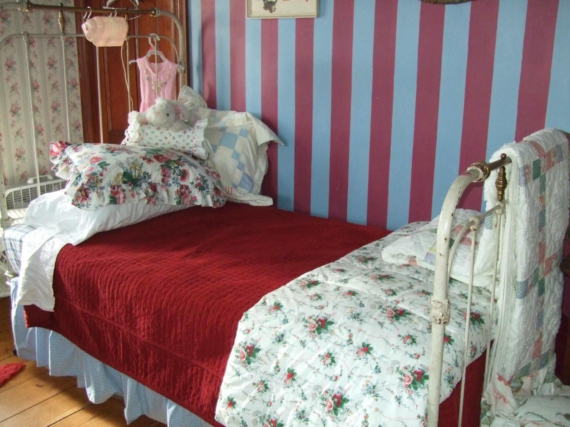 Enchanted Nights Bed & Bath Kittery Bagian luar foto