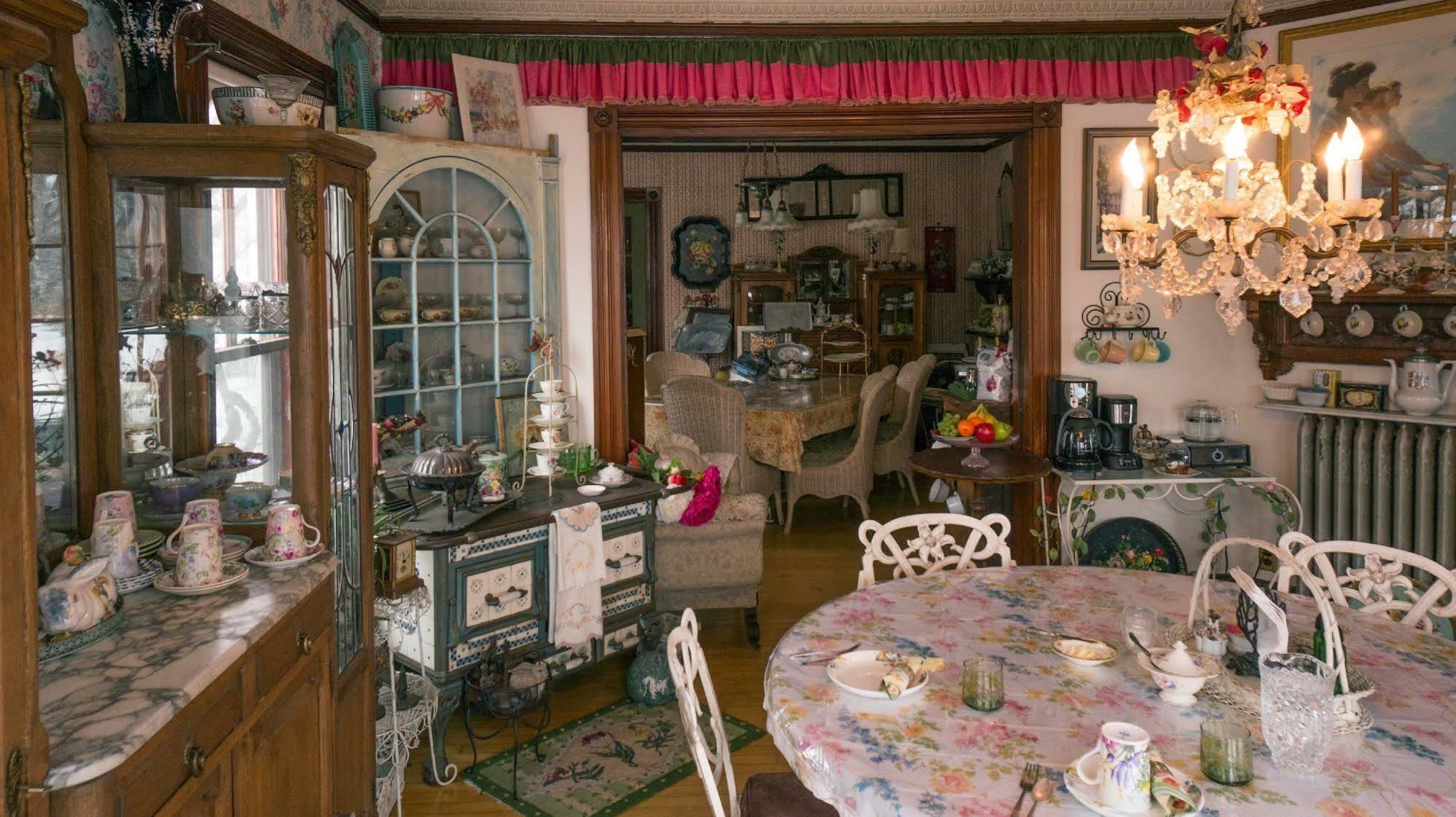Enchanted Nights Bed & Bath Kittery Bagian luar foto